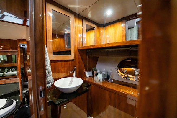 Sunseeker-34 Metre Yacht 2010-BLUE Golden Beach-Florida-United States-6010587
