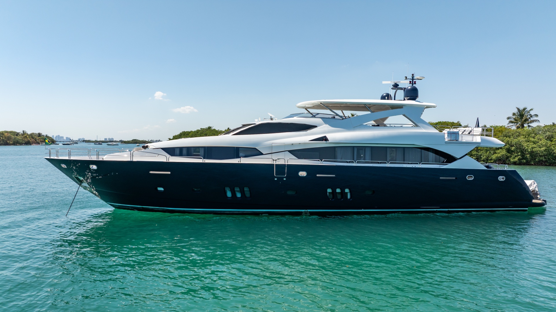 Sunseeker-34 Metre Yacht 2010-BLUE Golden Beach-Florida-United States-6010599 | Thumbnail