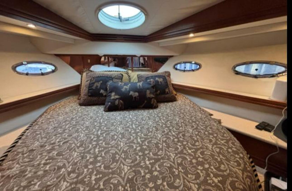 Carver-530 Voyager 1998-Moonstruck Charlestown-Massachusetts-United States-5984537