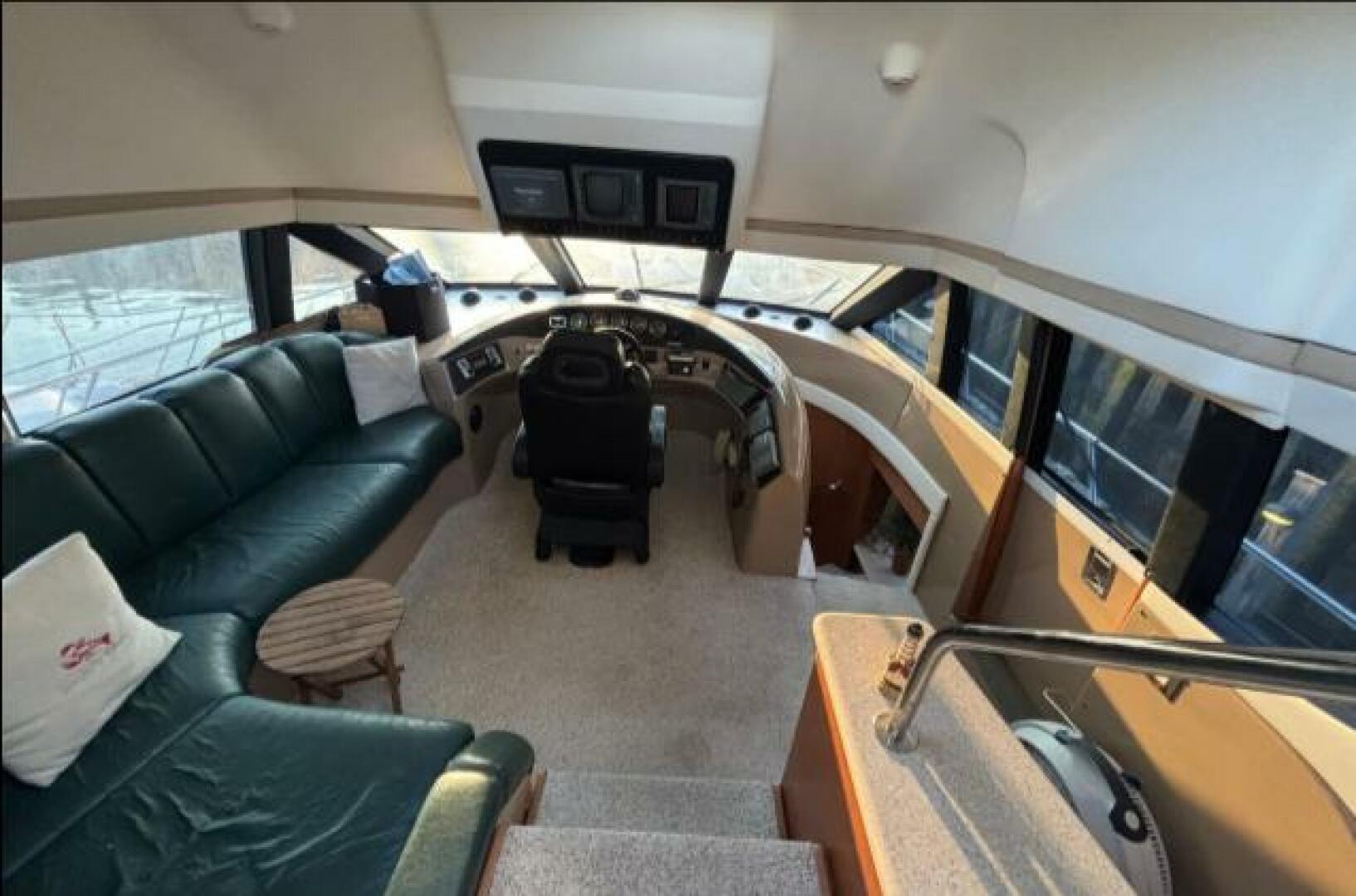 Carver-530 Voyager 1998-Moonstruck Charlestown-Massachusetts-United States-5984523 | Thumbnail