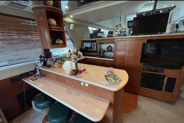 Carver-530 Voyager 1998-Moonstruck Charlestown-Massachusetts-United States-5984542