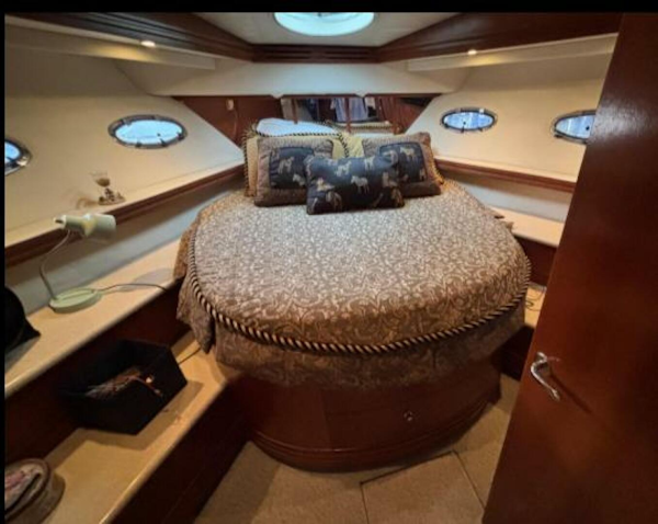 Carver-530 Voyager 1998-Moonstruck Charlestown-Massachusetts-United States-5984524