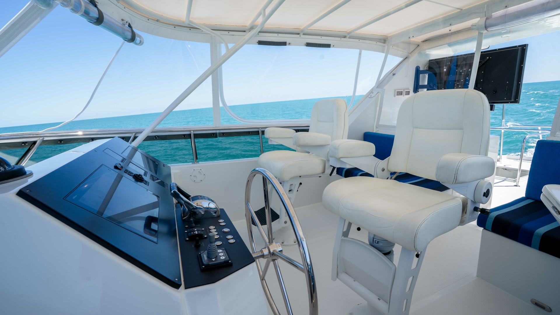 Symbol-62 Pilothouse 2001-DANZA Fort Lauderdale-Florida-United States-6008640 | Thumbnail