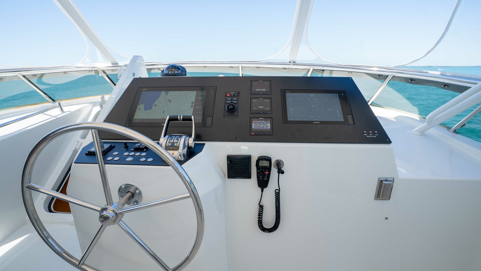 Symbol-62 Pilothouse 2001-DANZA Fort Lauderdale-Florida-United States-6008641 | Thumbnail