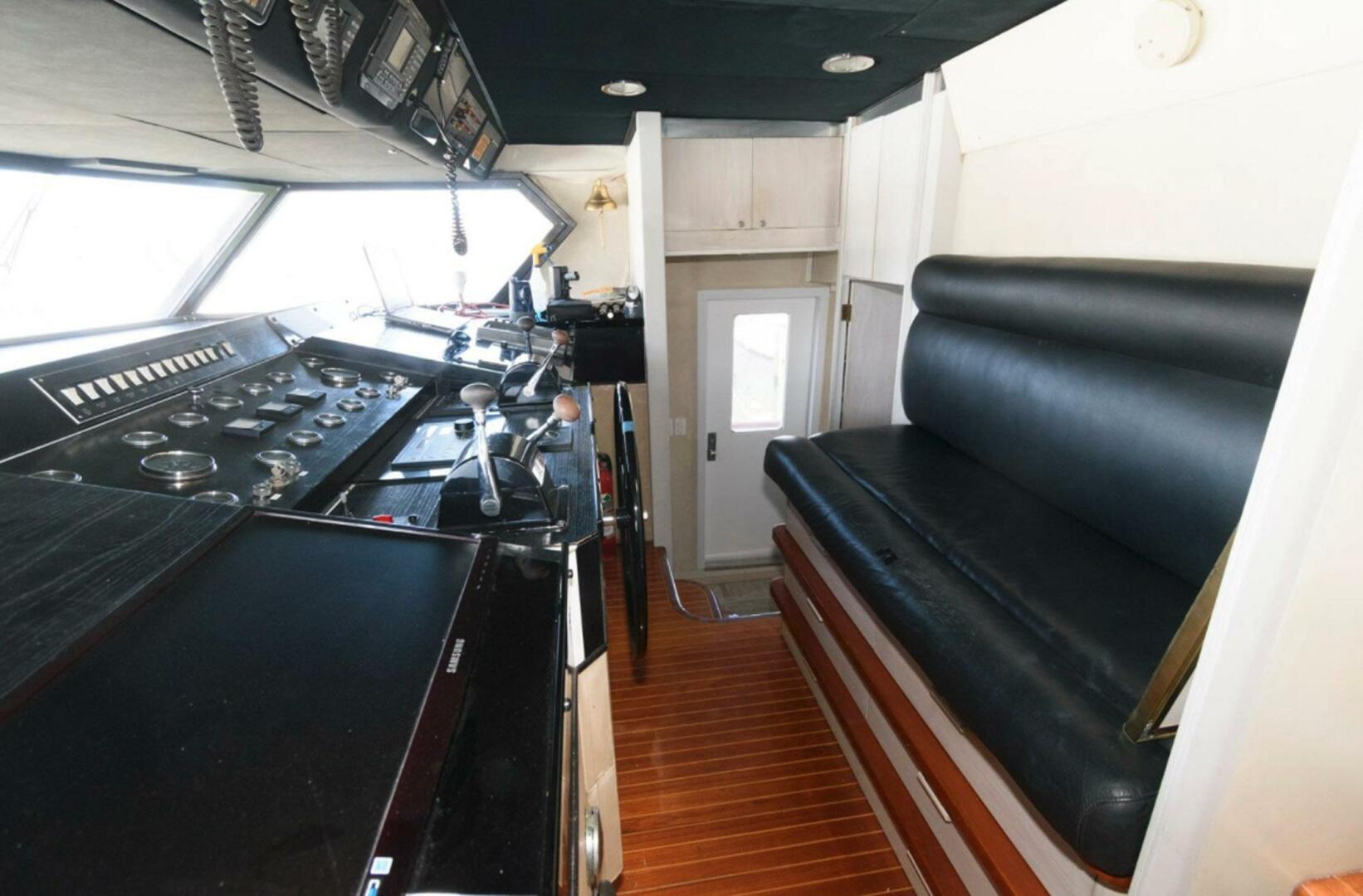 Broward-Raised Pilothouse 1984-LIQUIDITY Edgewater-Maryland-United States-5986531 | Thumbnail