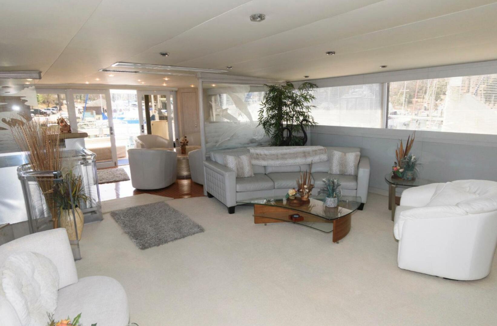 Broward-Raised Pilothouse 1984-LIQUIDITY Edgewater-Maryland-United States-5986498 | Thumbnail