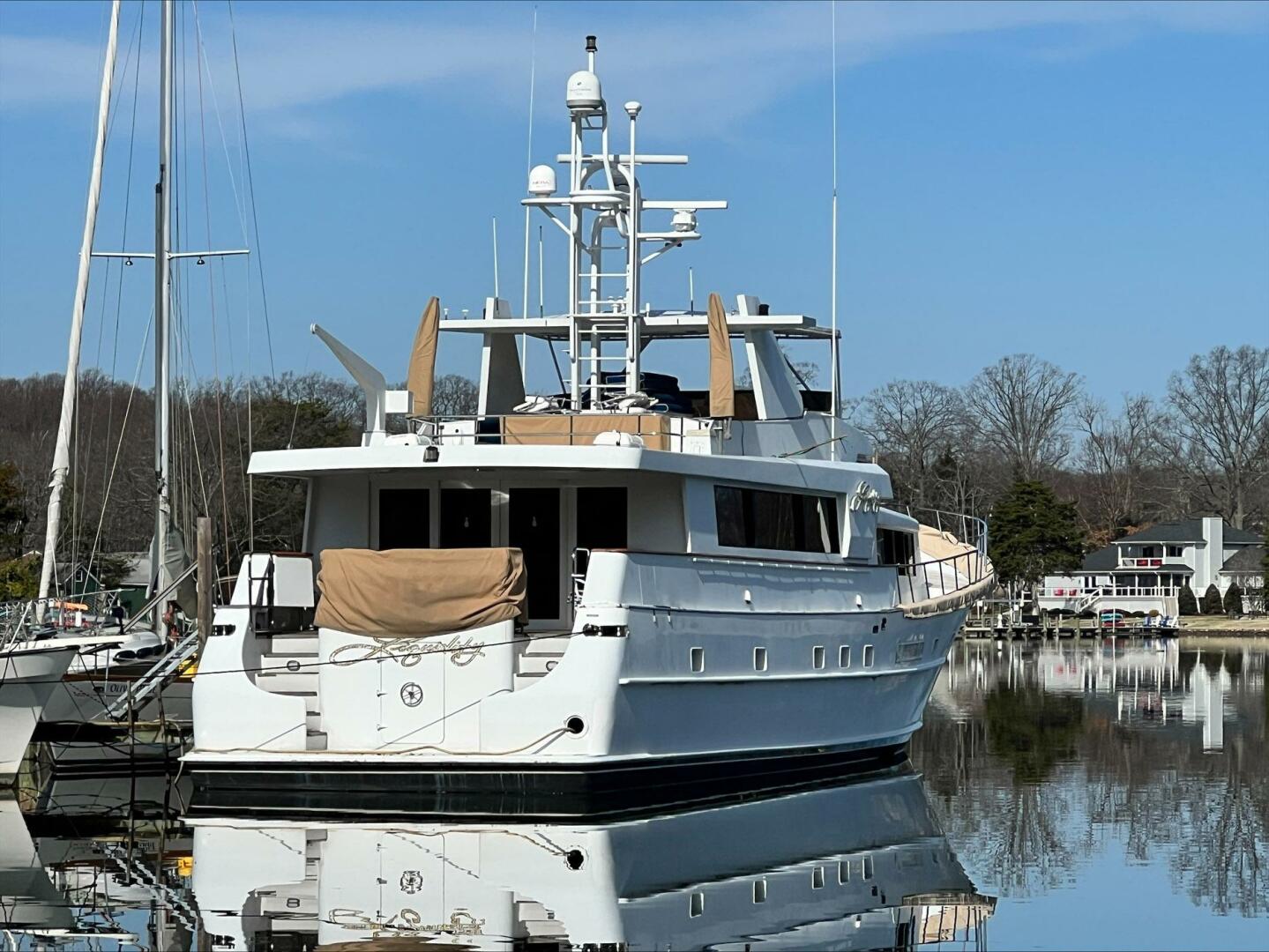 Broward-Raised Pilothouse 1984-LIQUIDITY Edgewater-Maryland-United States-5986569 | Thumbnail