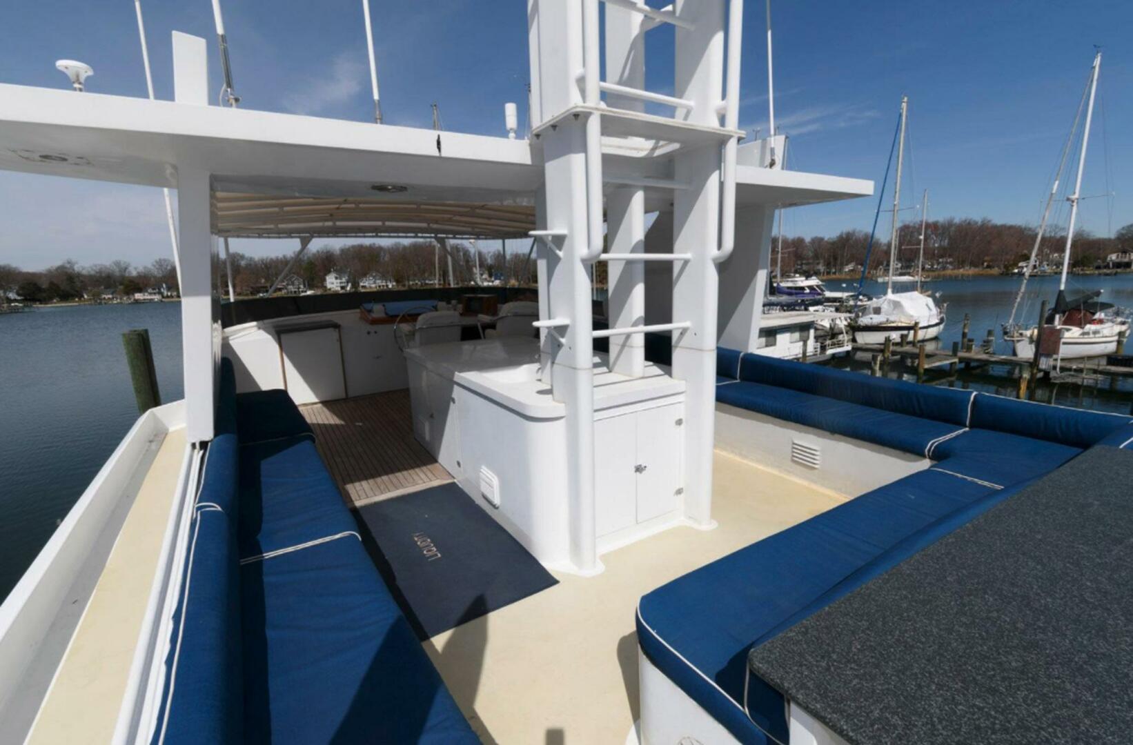 Broward-Raised Pilothouse 1984-LIQUIDITY Edgewater-Maryland-United States-5986546 | Thumbnail