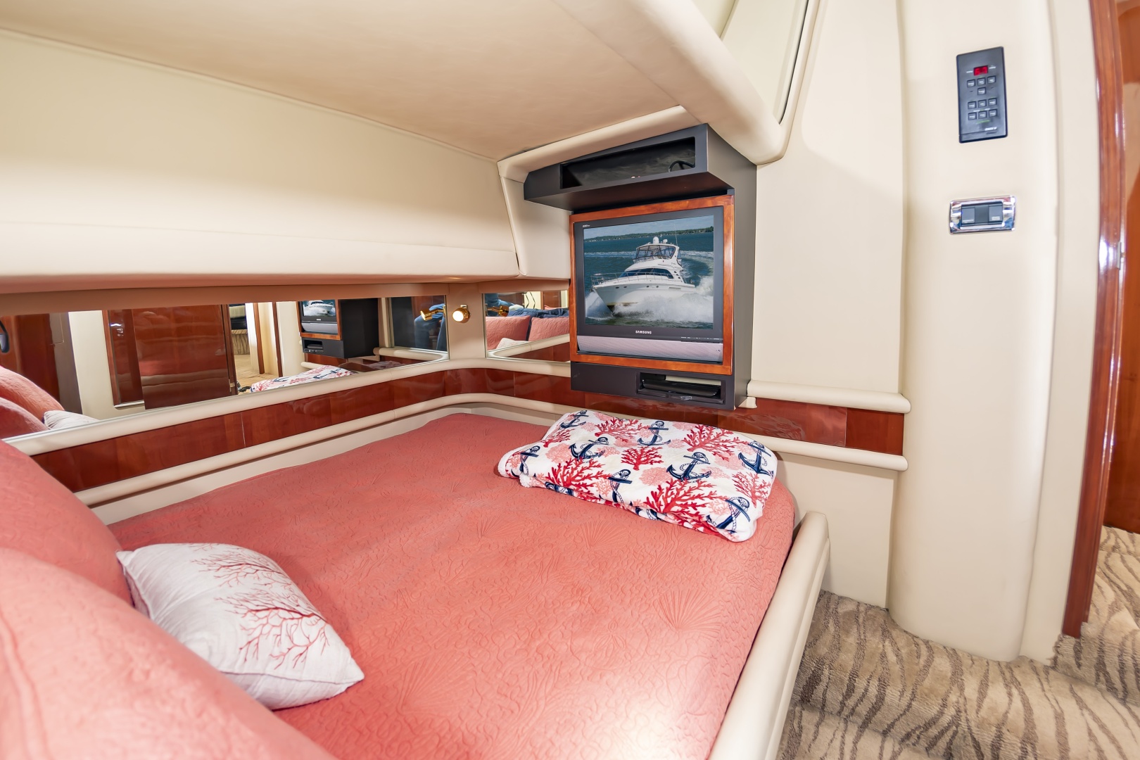 Sea Ray-560 Sedan Bridge 2002-4 Frogs Edgewater-Maryland-United States-58SeaRay560_045-6141738 | Thumbnail