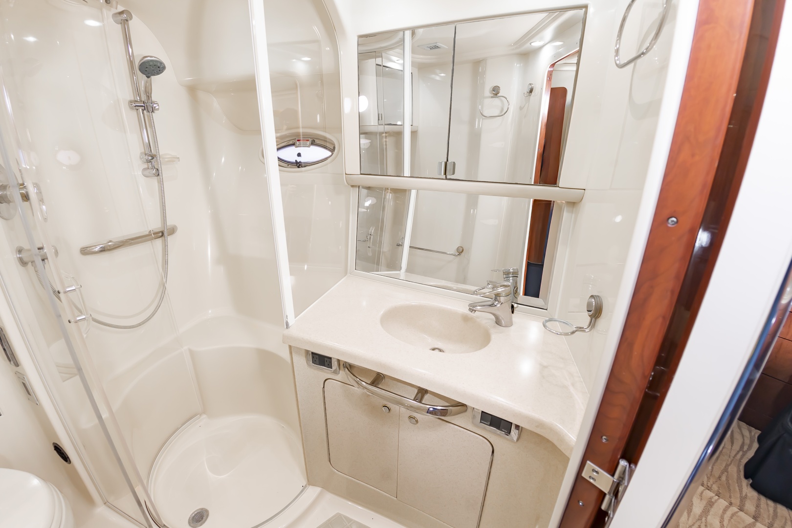 Sea Ray-560 Sedan Bridge 2002-4 Frogs Edgewater-Maryland-United States-58SeaRay560_043-6141736 | Thumbnail