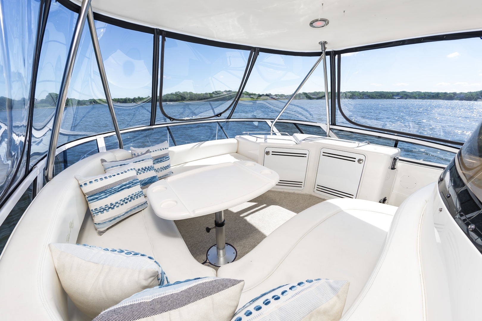 Sea Ray-560 Sedan Bridge 2002-4 Frogs Edgewater-Maryland-United States-58SeaRay560_020-6141713 | Thumbnail