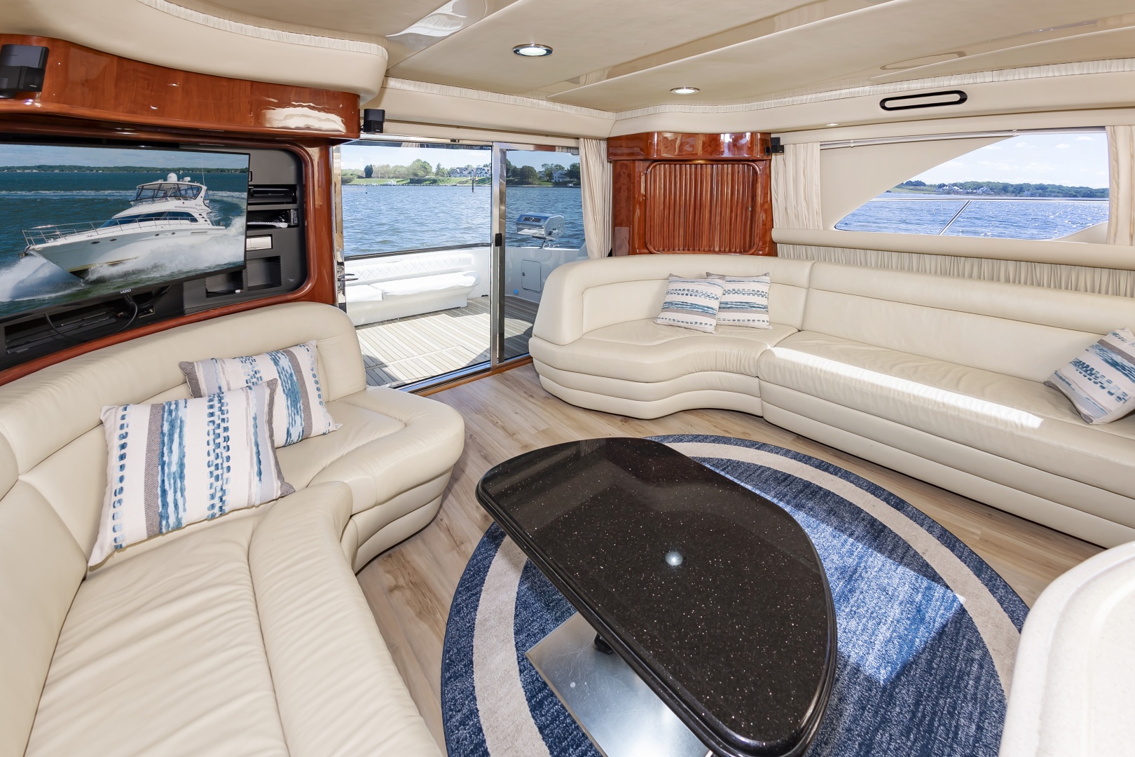 Sea Ray-560 Sedan Bridge 2002-4 Frogs Edgewater-Maryland-United States-58SeaRay560_027-6141720 | Thumbnail