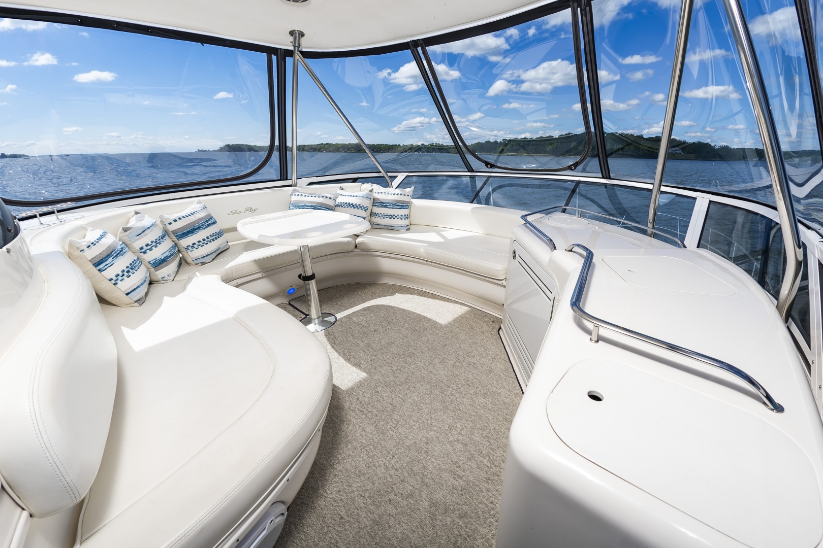 Sea Ray-560 Sedan Bridge 2002-4 Frogs Edgewater-Maryland-United States-58SeaRay560_021-6141714 | Thumbnail