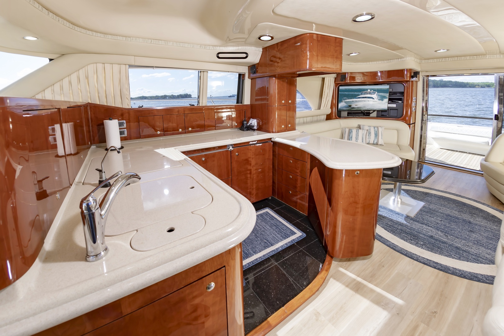 Sea Ray-560 Sedan Bridge 2002-4 Frogs Edgewater-Maryland-United States-58SeaRay560_031-6141724 | Thumbnail