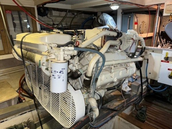 Grand Banks-Classic 1990-Spring House Branford-Connecticut-United States-Stbd engine-6030338