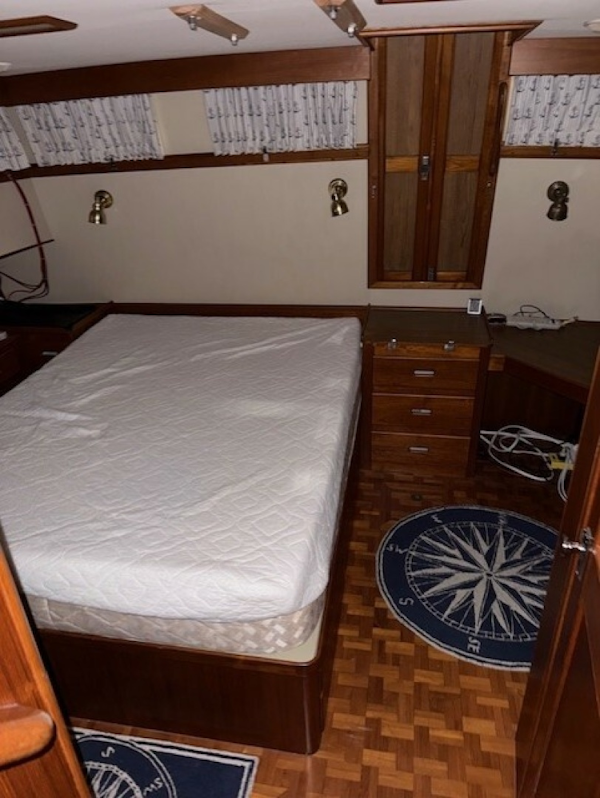 Grand Banks-Classic 1990-Spring House Branford-Connecticut-United States-Aft stateroom-6002386