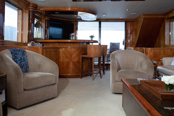 Horizon-Elegance 82 2007-RAYS Palm Beach-Florida-United States-Salon Bar Aft-6019891