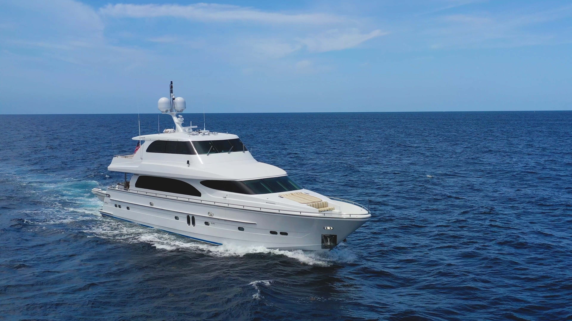 Horizon-Elegance 82 2007-RAYS Palm Beach-Florida-United States-Bow Quarter-6019943 | Thumbnail