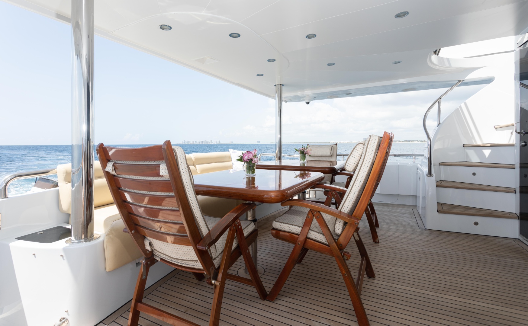 Horizon-Elegance 82 2007-RAYS Palm Beach-Florida-United States-Aft Deck-6019921 | Thumbnail