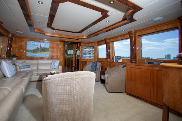 Horizon-Elegance 82 2007-RAYS Palm Beach-Florida-United States-Salon To Starboard-6019886