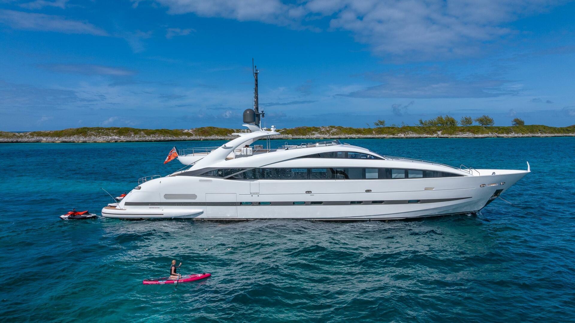 ISA-120 Sport 2017-BACK 9 AND A HALF Fort Lauderdale-Florida-United States-At Anchor -5995419 | Thumbnail
