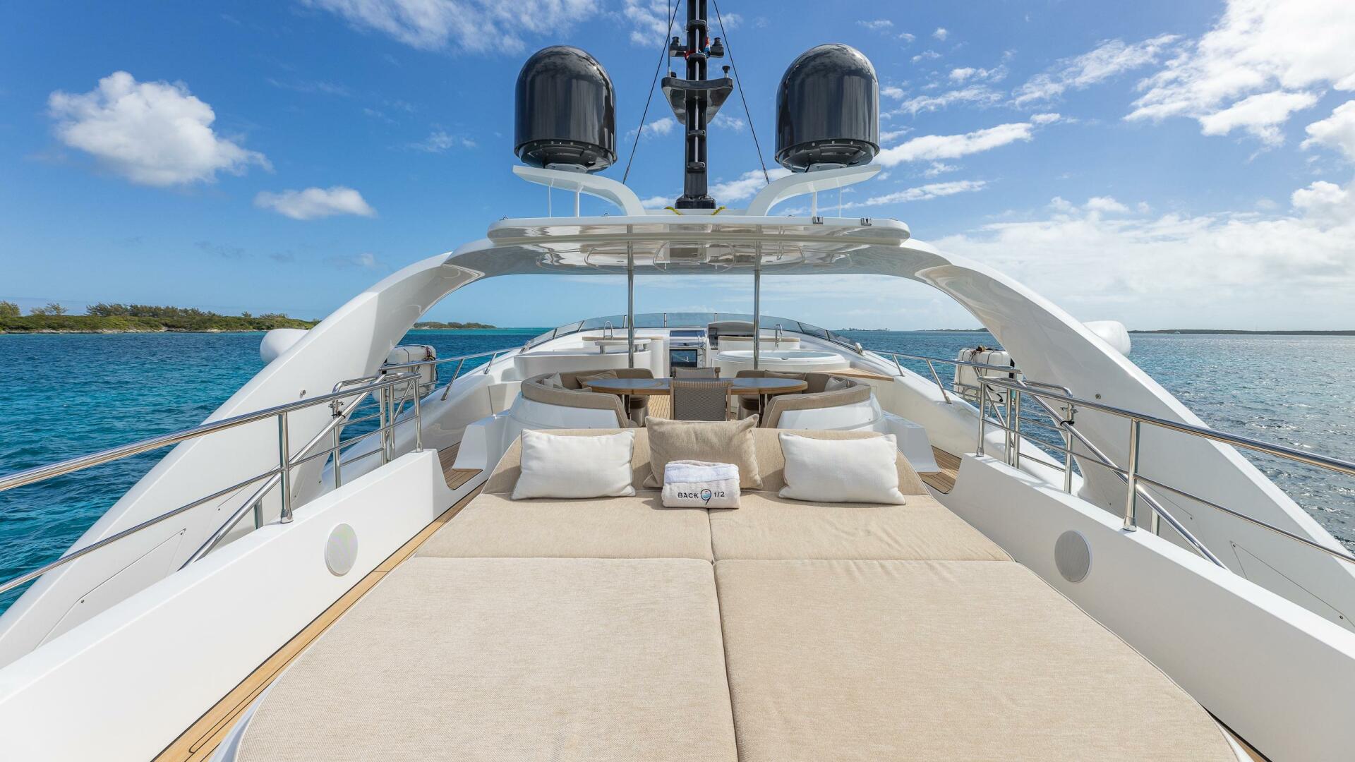 ISA-120 Sport 2017-BACK 9 AND A HALF Fort Lauderdale-Florida-United States-Sundeck Aft Sun Pads -5995403 | Thumbnail