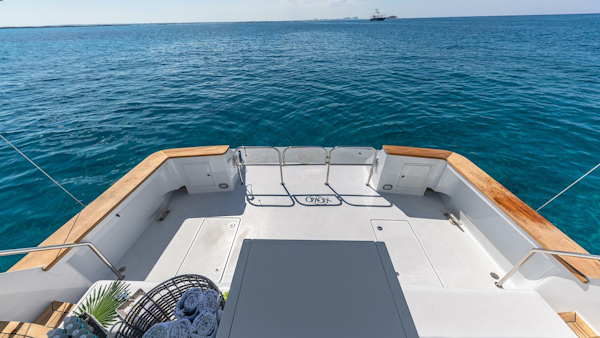 Broward-Raised Pilothouse 1997-Margate Bahamas-5997216