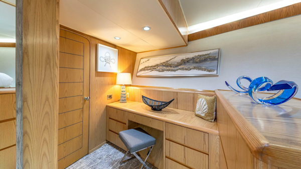 Broward-Raised Pilothouse 1997-Margate Bahamas-5997220