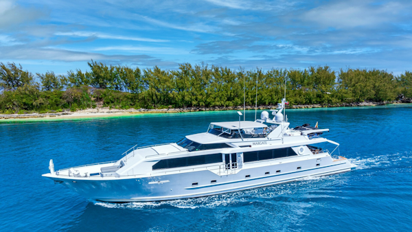 Broward-Raised Pilothouse 1997-Margate Bahamas-111 ft Broward 1997/2022, Margate-5996960