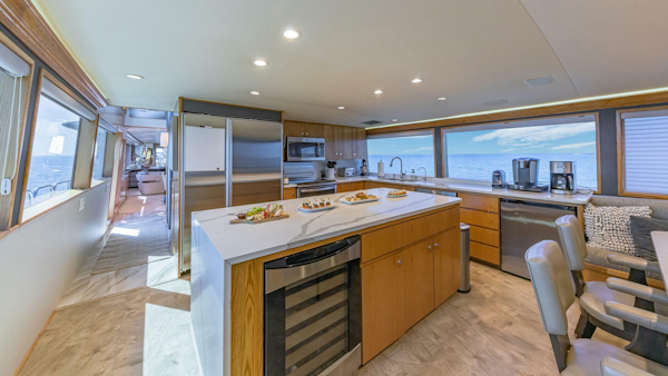 Broward-Raised Pilothouse 1997-Margate Bahamas-5997236