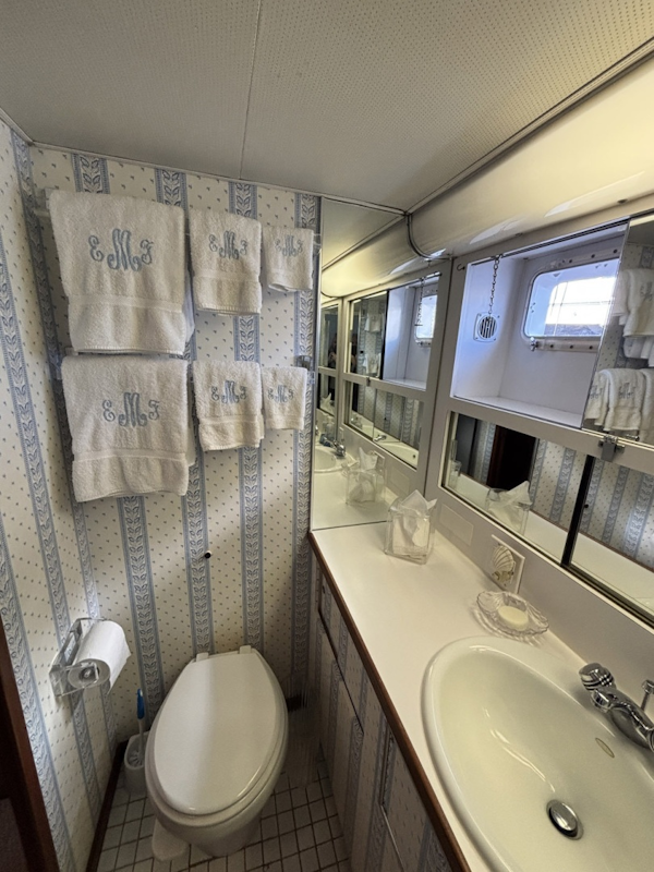 Hatteras-Motor Yacht 1979-Miles Away Virginia Beach-Virginia-United States-5998574