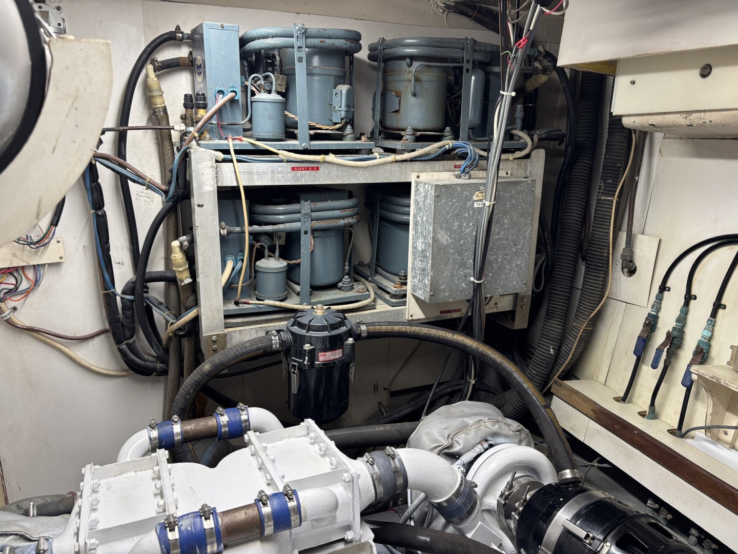Hatteras-Motor Yacht 1979-Miles Away Virginia Beach-Virginia-United States-5998610 | Thumbnail