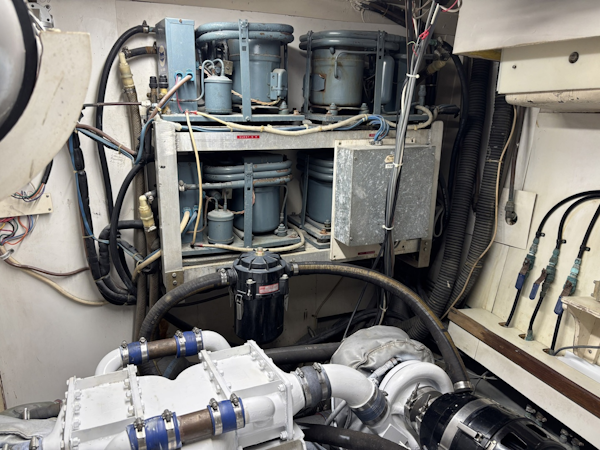Hatteras-Motor Yacht 1979-Miles Away Virginia Beach-Virginia-United States-5998610