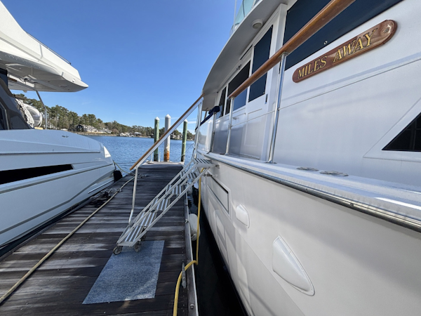 Hatteras-Motor Yacht 1979-Miles Away Virginia Beach-Virginia-United States-5998600