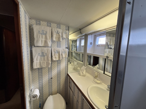 Hatteras-Motor Yacht 1979-Miles Away Virginia Beach-Virginia-United States-5998573