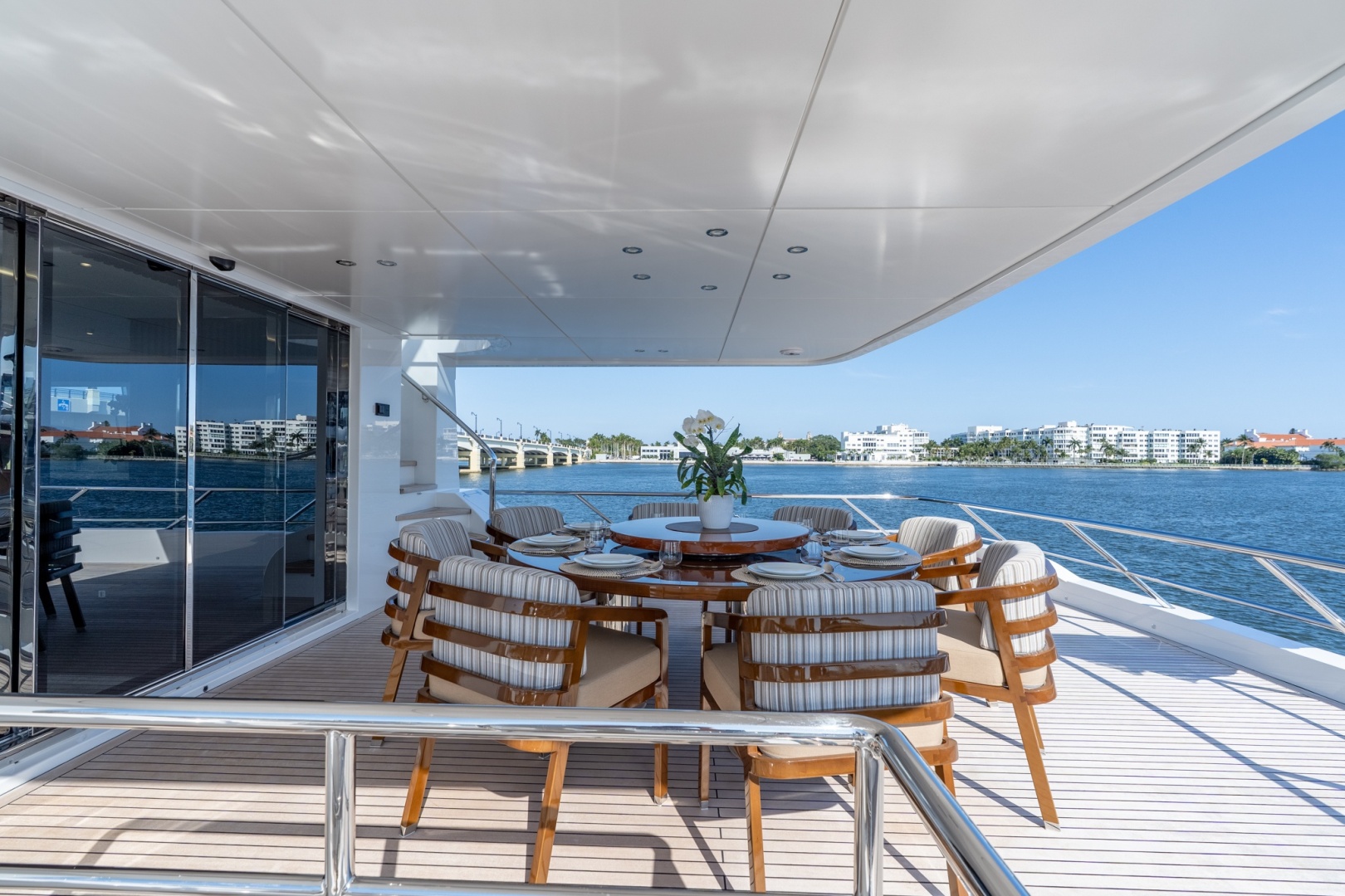 Hargrave-E Series 2026-RESONANCE Fort Lauderdale-Florida-United States-6045006 | Thumbnail