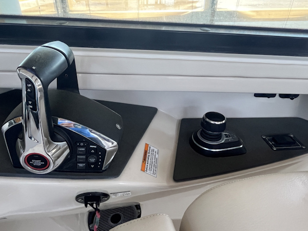 Boston Whaler-320 Vantage 2022-Offshore Investment Ponte Vedra-Florida-United States-6006061