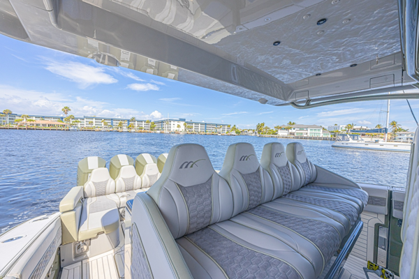 Midnight Express-52 Vitesse 2025 -Deerfield Beach-Florida-United States-6055386