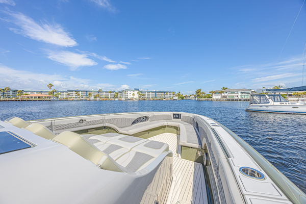 Midnight Express-52 Vitesse 2025 -Deerfield Beach-Florida-United States-6055380