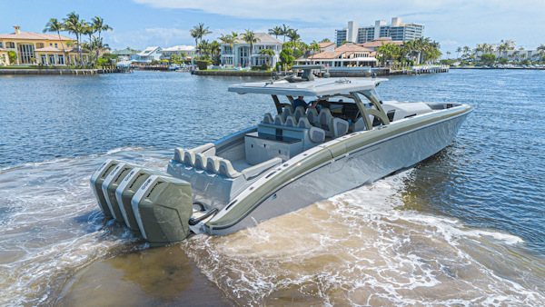Midnight Express-52 Vitesse 2025 -Deerfield Beach-Florida-United States-6055361