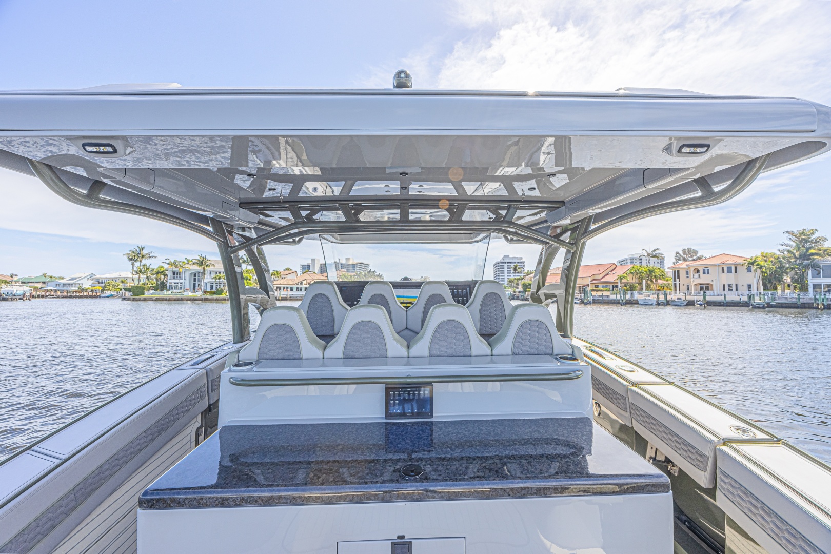 Midnight Express-52 Vitesse 2025 -Deerfield Beach-Florida-United States-6055385 | Thumbnail