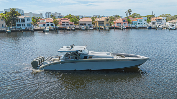 Midnight Express-52 Vitesse 2025 -Deerfield Beach-Florida-United States-6055367