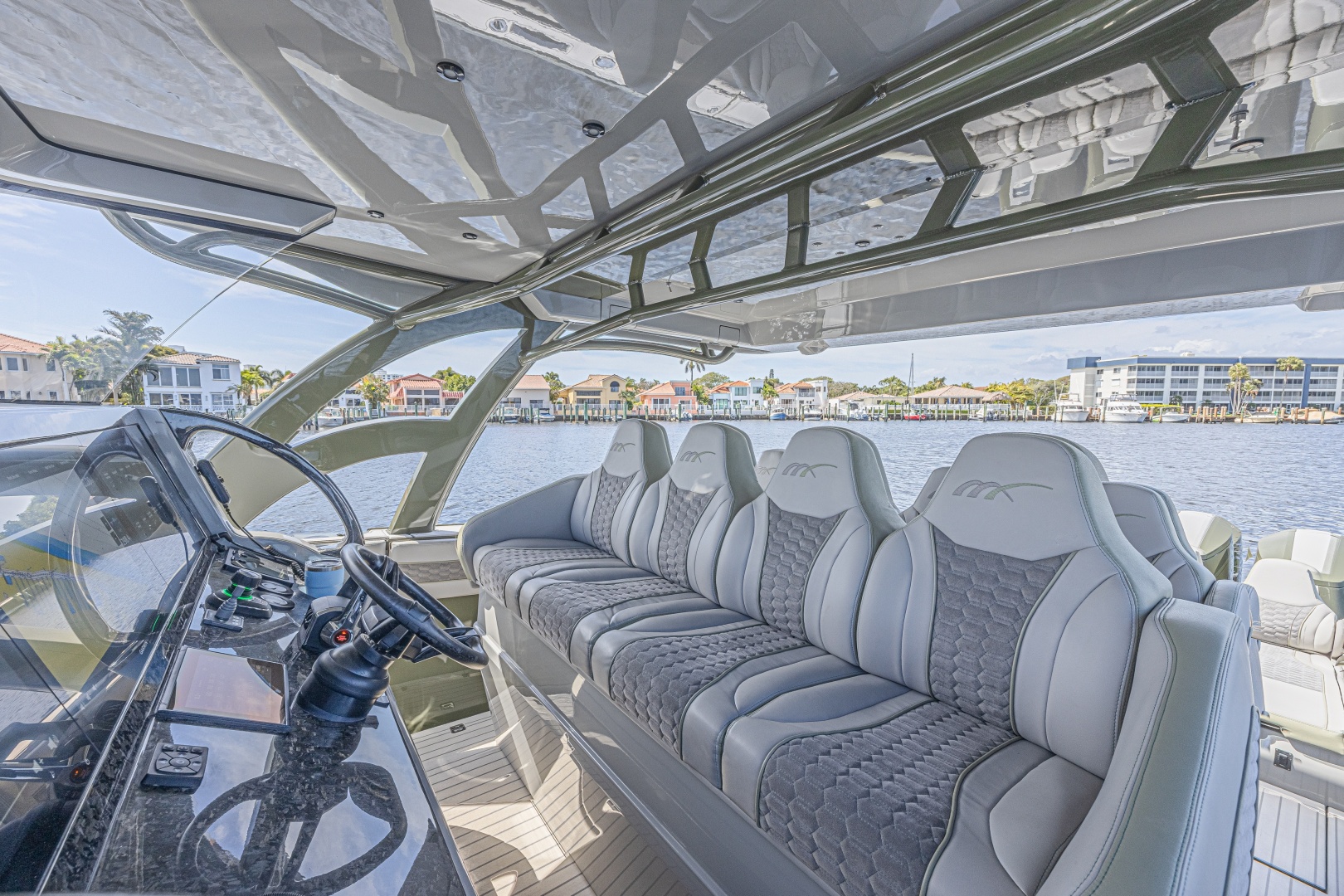 Midnight Express-52 Vitesse 2025 -Deerfield Beach-Florida-United States-6055376 | Thumbnail