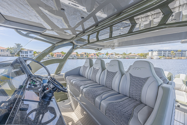 Midnight Express-52 Vitesse 2025 -Deerfield Beach-Florida-United States-6055376