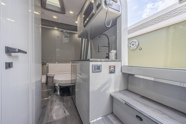 Midnight Express-52 Vitesse 2025 -Deerfield Beach-Florida-United States-6055389