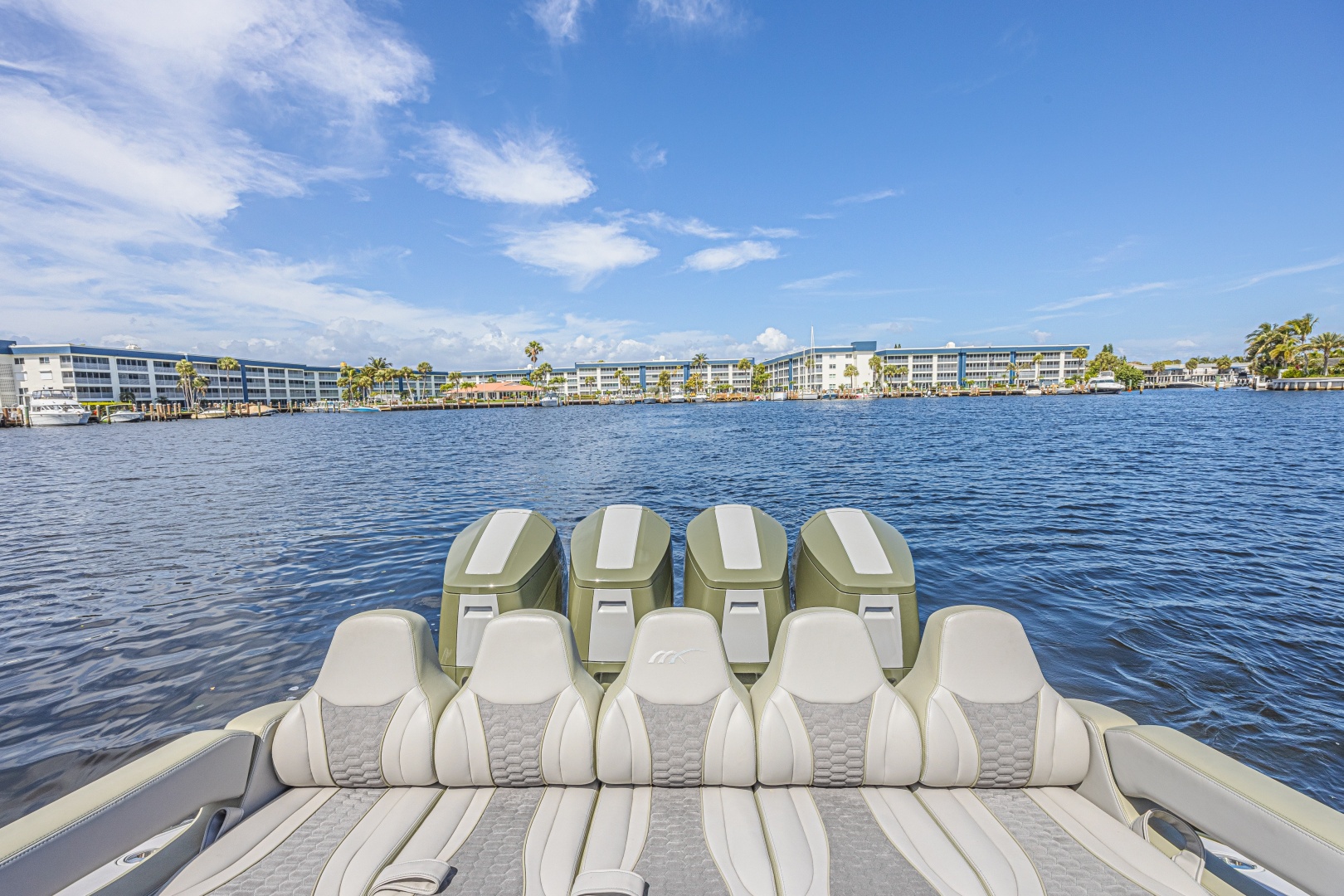 Midnight Express-52 Vitesse 2025 -Deerfield Beach-Florida-United States-6055387 | Thumbnail