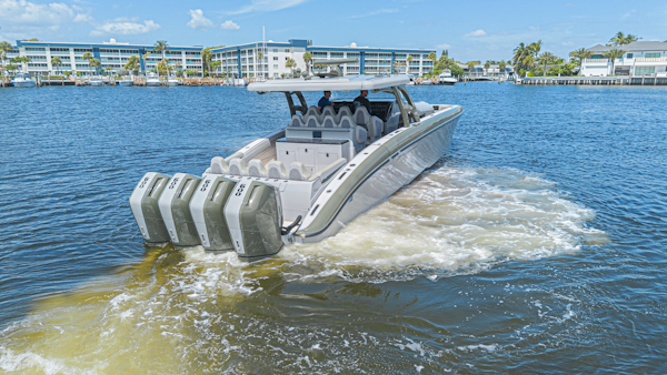 Midnight Express-52 Vitesse 2025 -Deerfield Beach-Florida-United States-6055365