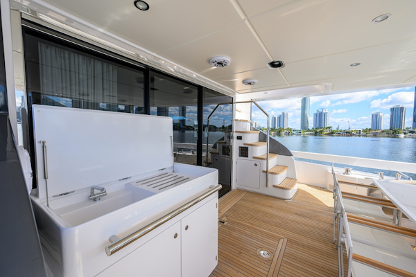 Azimut-Fly 78 2024-DT78 Aventura-Florida-United States-Azimut 78  DT78  Aft Deck-6001809