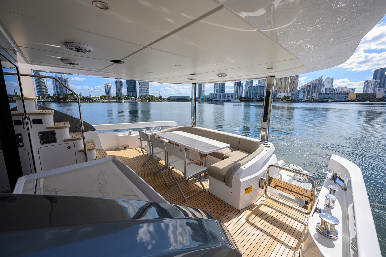 Azimut-Fly 78 2024-DT78 Aventura-Florida-United States-Azimut 78  DT78  Aft Deck-6001806 | Thumbnail