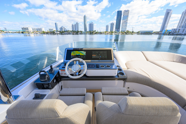Azimut-Fly 78 2024-DT78 Aventura-Florida-United States-Azimut 78  DT78  Flybridge Helm-6001877